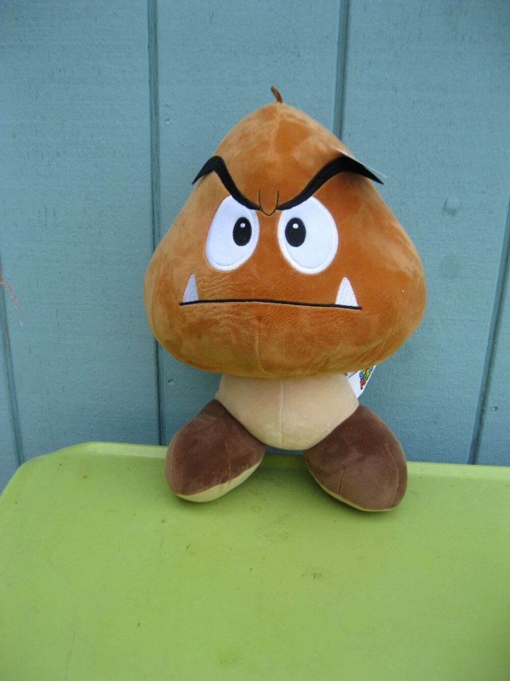 Super Mario Club Mocchi-Mocchi Plush NWT